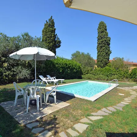 Holiday home Locazione Turistica La Casetta *