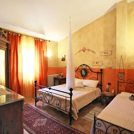 Locazione Turistica La Casetta Holiday home Vinci
